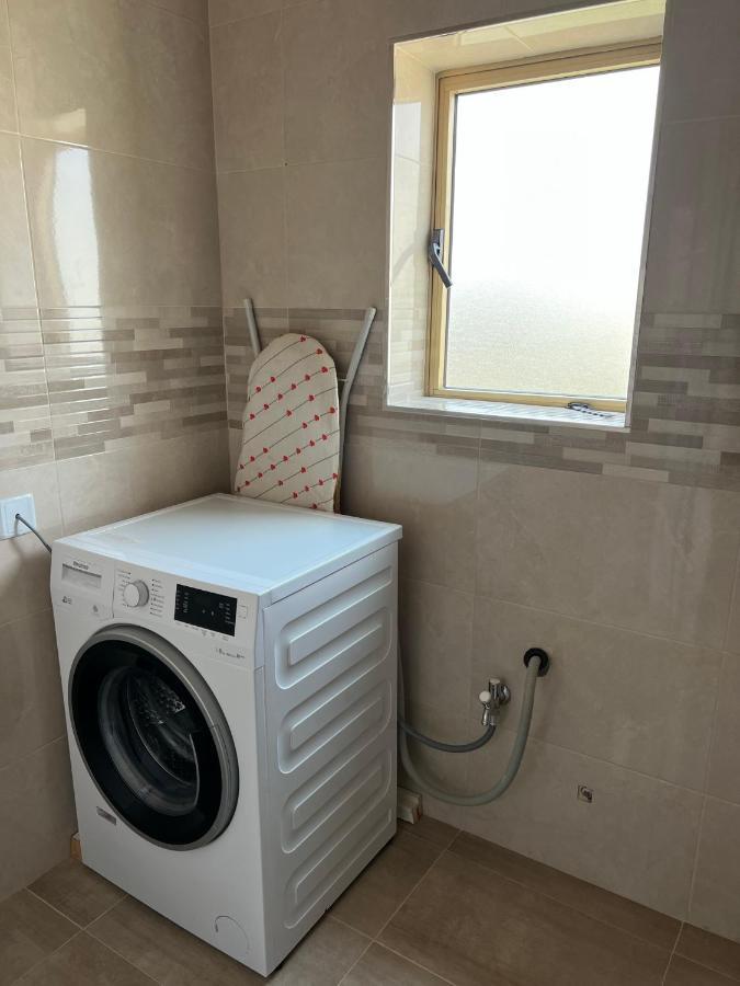 Small Room With Shared Bathroom Sliema Exterior foto